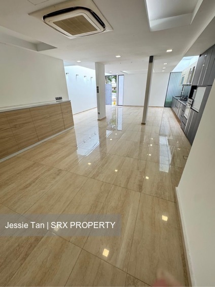 Jalan Elok (D9), Terrace #537506091